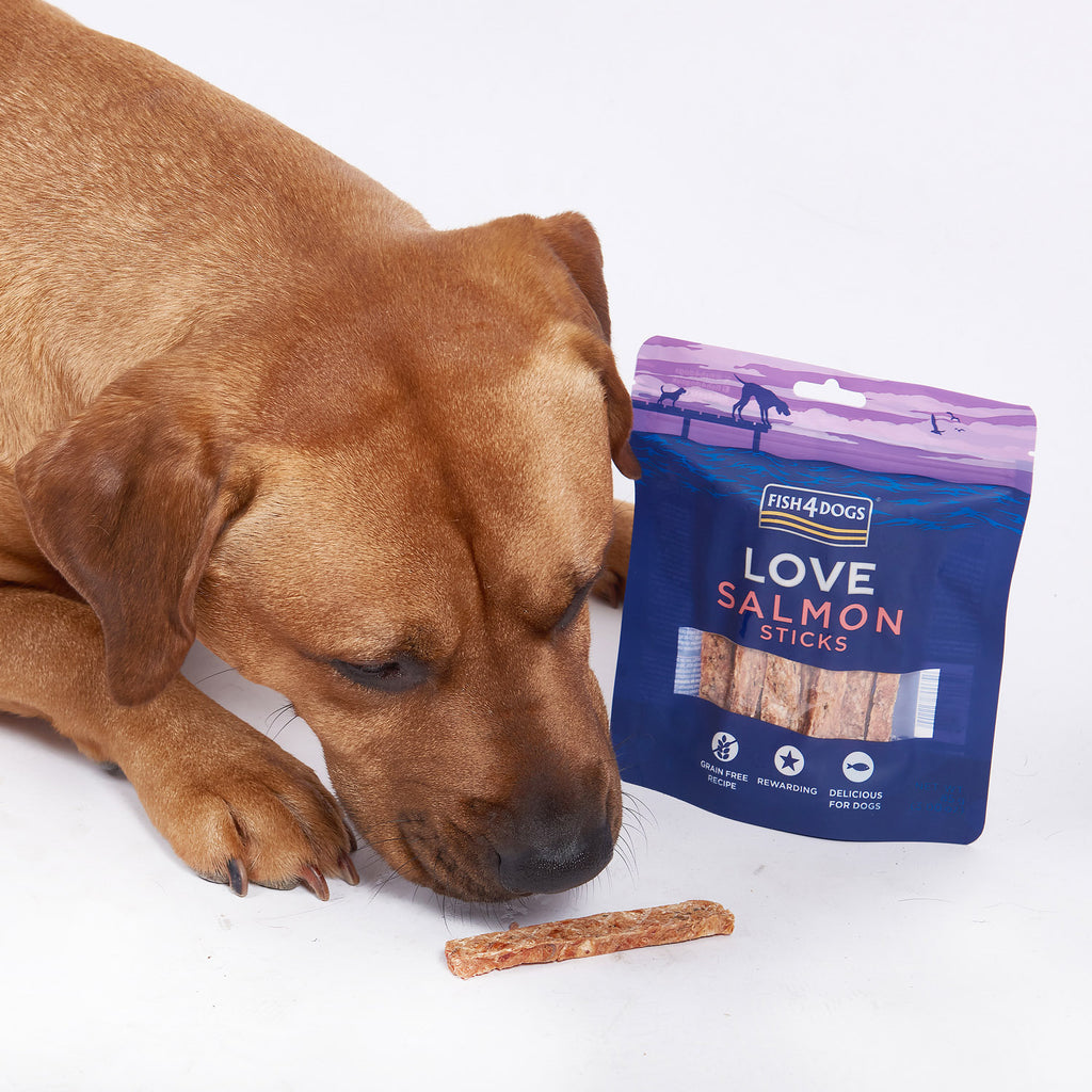 Fish4Dogs Love Salmón Sticks 85 g (10)